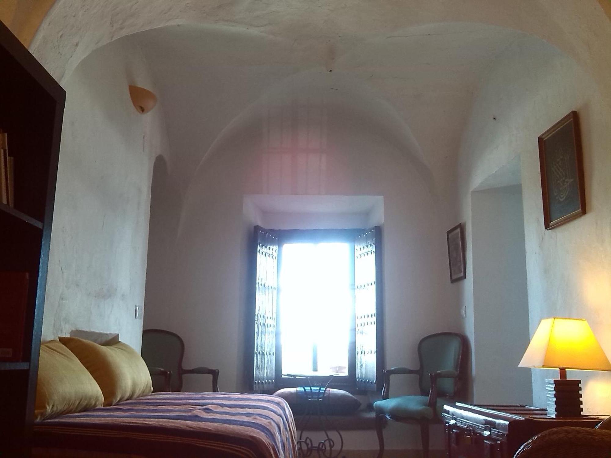 La Casa De Bovedas Charming Inn Аркос де ла Фронтера Номер фото