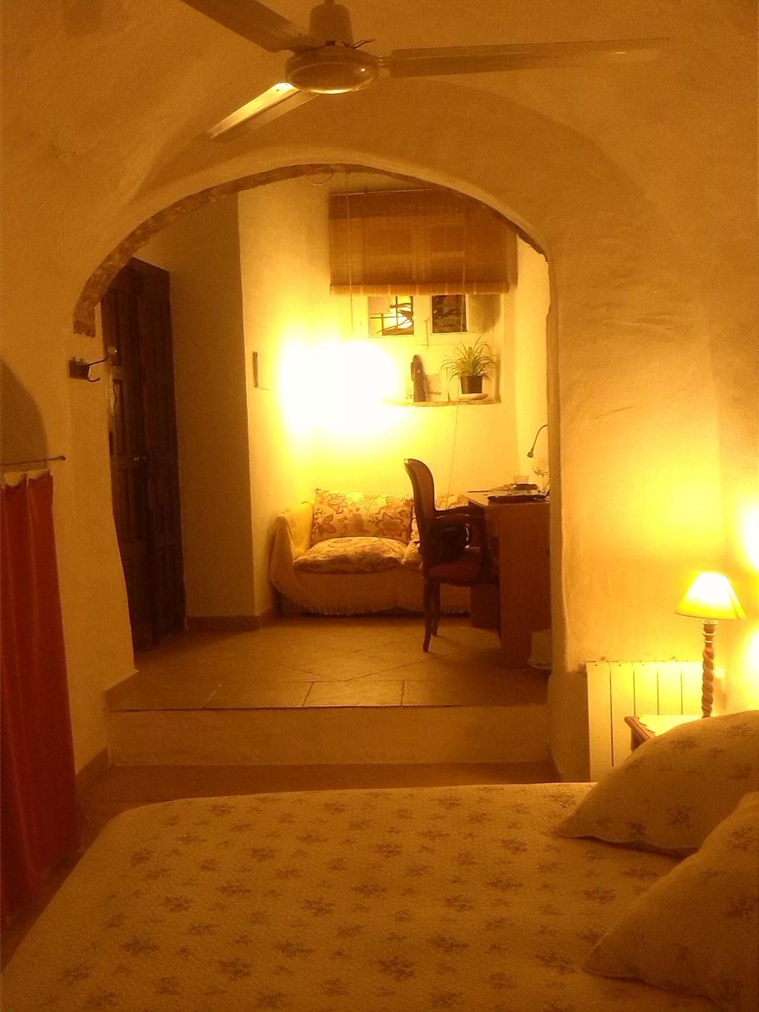 La Casa De Bovedas Charming Inn Аркос де ла Фронтера Номер фото
